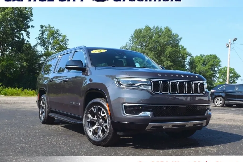 2024 Jeep Wagoneer L Series III photo 1