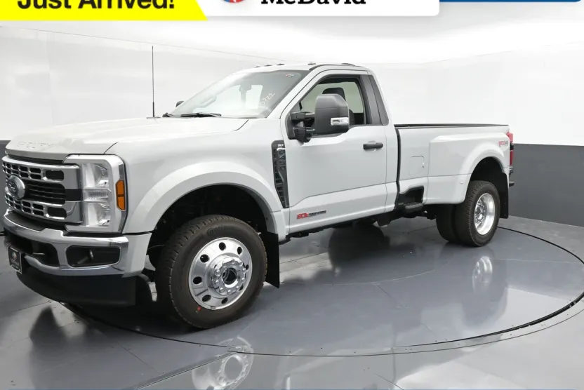 2026 Ford F-450 XLT photo 1