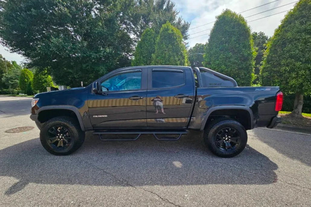 2019 Chevrolet Colorado ZR2 photo 1