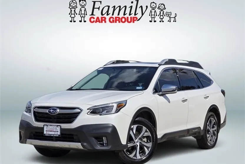 2021 Subaru Outback Touring photo 1