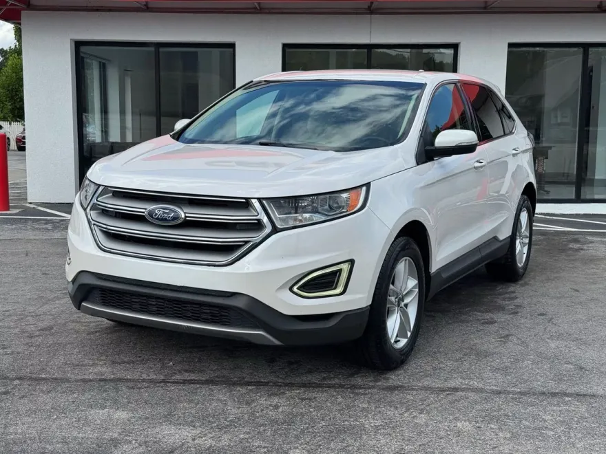 2016 Ford Edge SEL photo 1