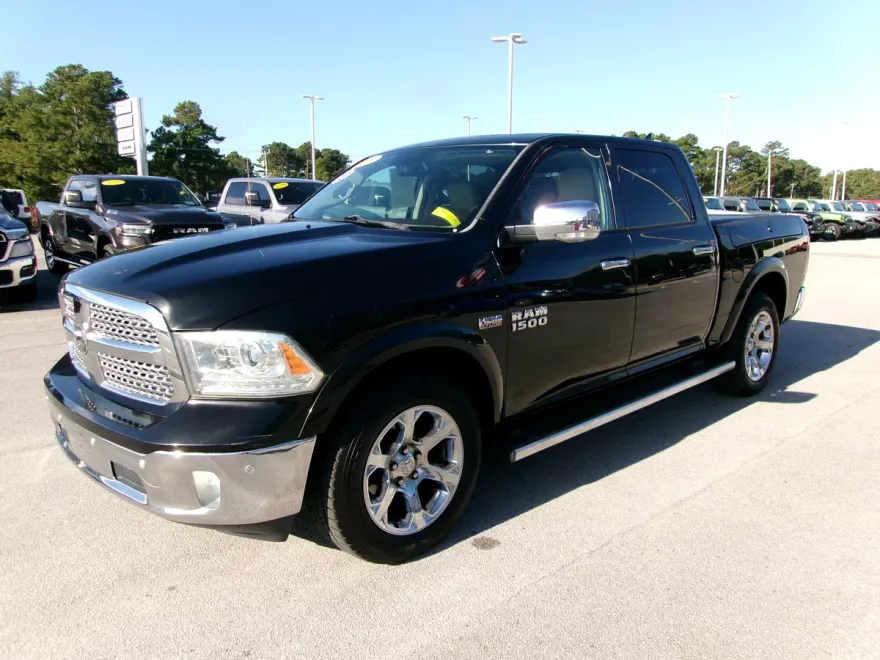 2015 Ram 1500 Laramie photo 1