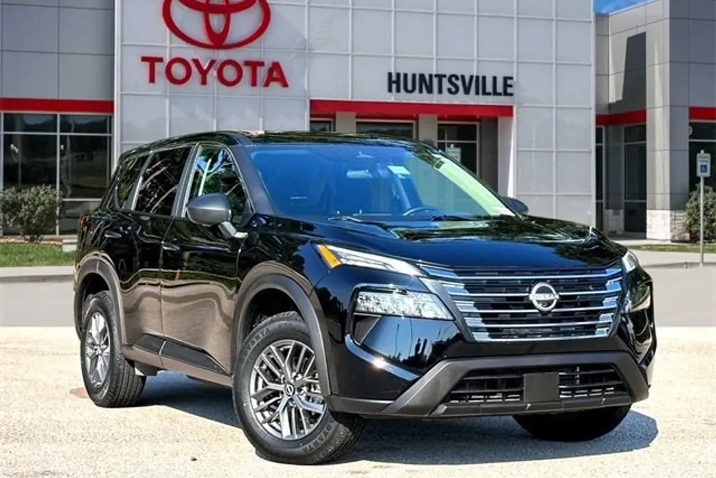 2024 Nissan Rogue S photo 1