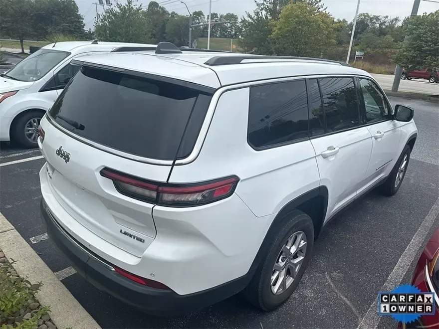 2022 Jeep Grand Cherokee Limited photo 1