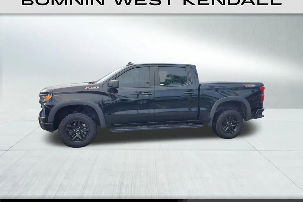 2024 Chevrolet Silverado 1500 Custom Trail Boss photo 1