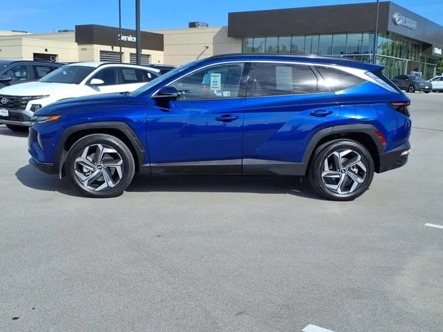 2024 Hyundai Tucson Limited photo 1