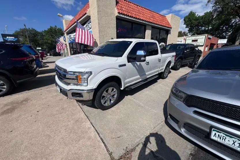 2019 Ford F-150 Lariat photo 1