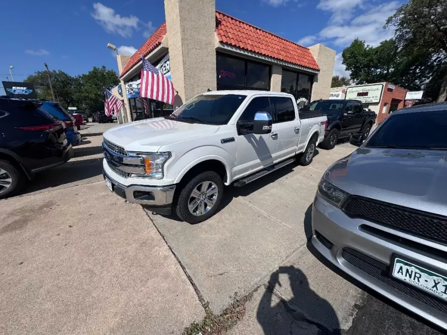 2019 Ford F-150 Lariat photo 1