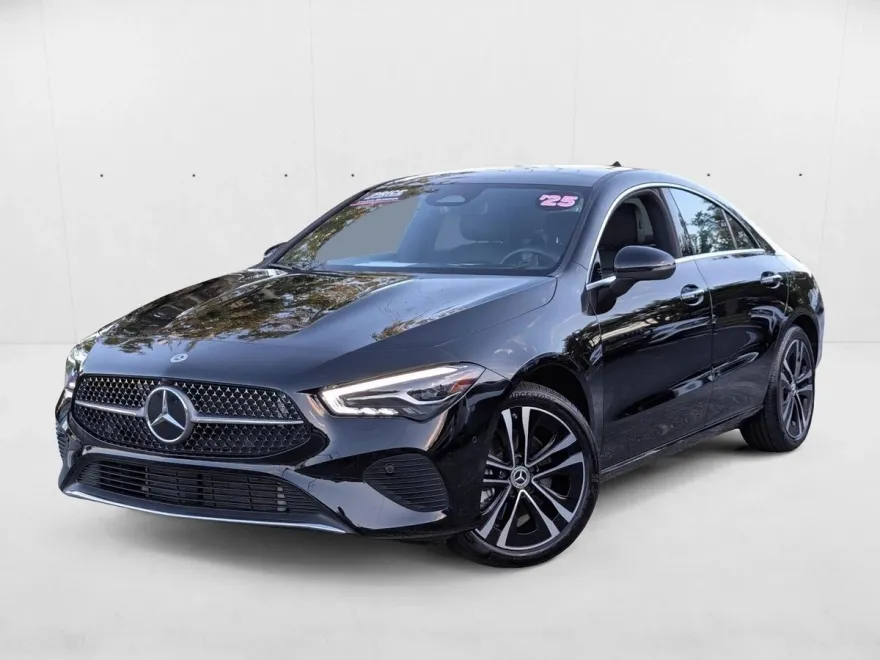 2025 Mercedes Benz CLA 250 photo 1