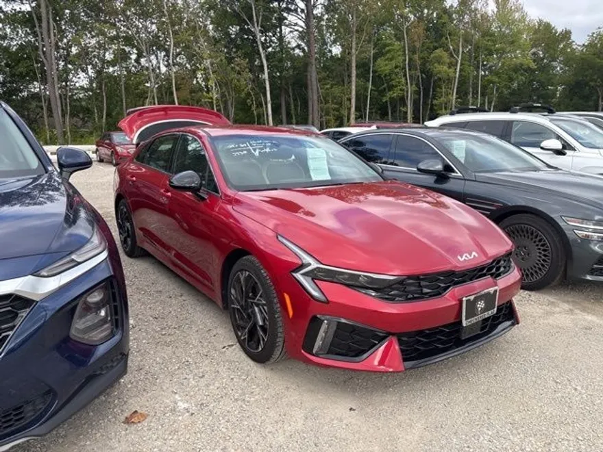 2025 Kia K5 GT-Line photo 1