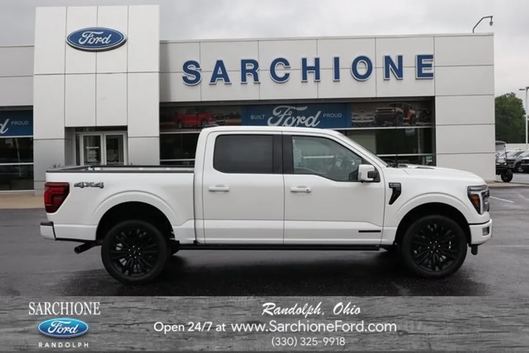 2025 Ford F-150 Platinum photo 1