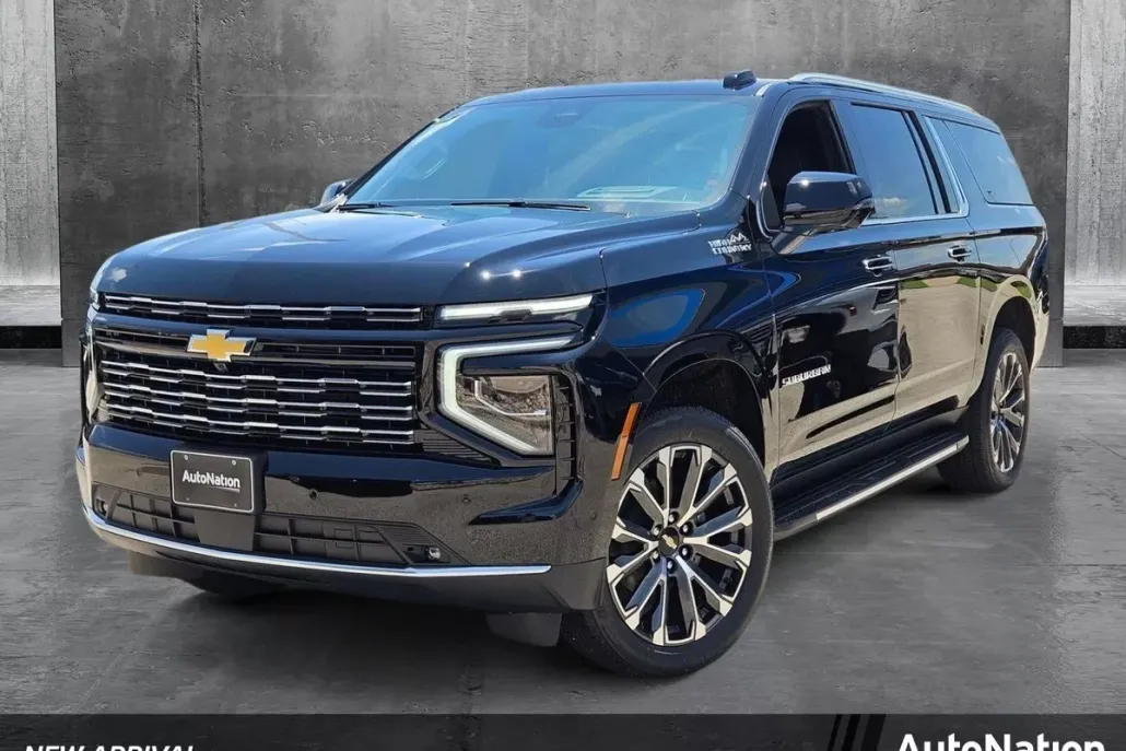 2025 Chevrolet Suburban High Country photo 1