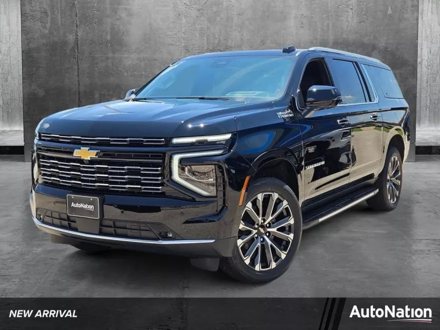 2025 Chevrolet Suburban High Country photo 1