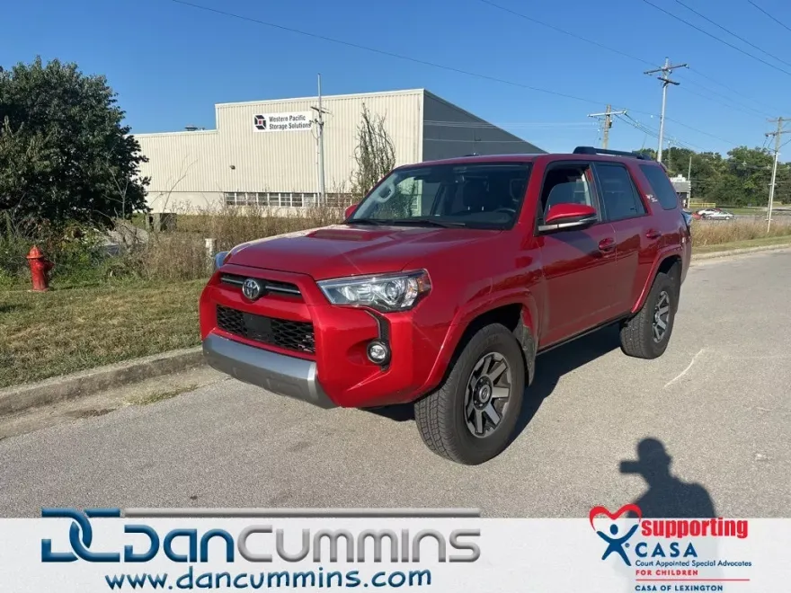 2023 Toyota 4Runner TRD Premium photo 1