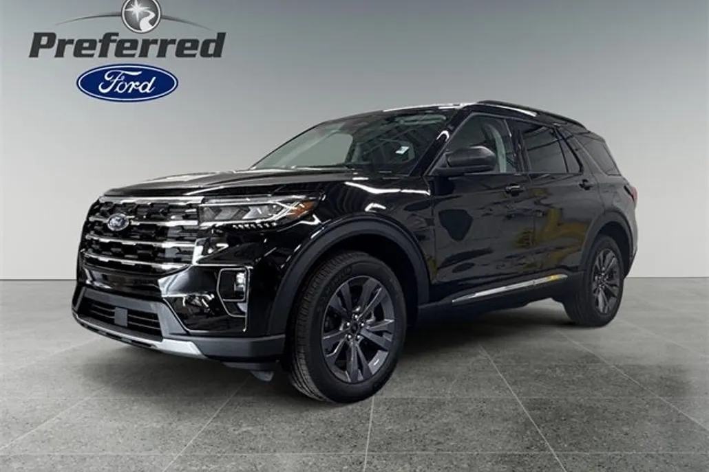 2025 Ford Explorer photo 1