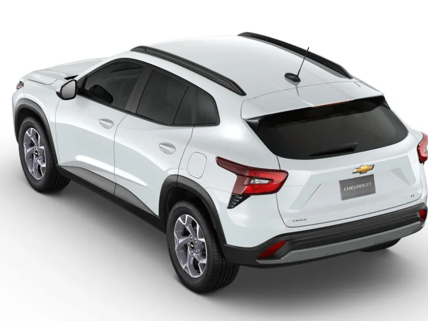 2026 Chevrolet Trax LT photo 1