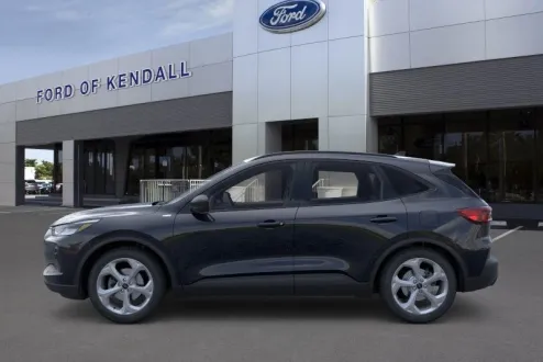 2025 Ford Escape ST-Line photo 2