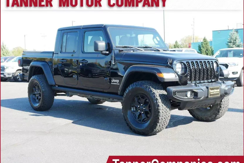 2021 Jeep Gladiator Overland photo 1