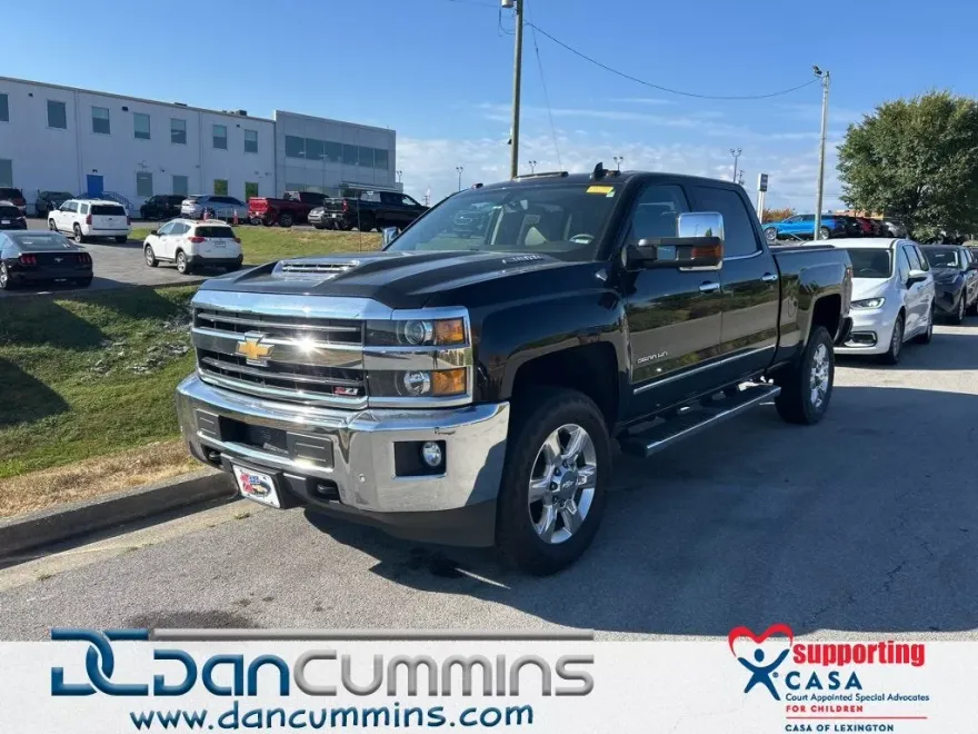 2019 Chevrolet Silverado 2500HD LTZ photo 1