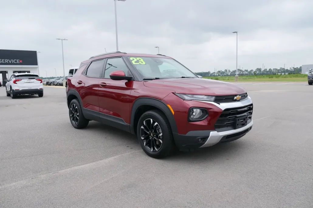 2023 Chevrolet Trailblazer LT photo 1
