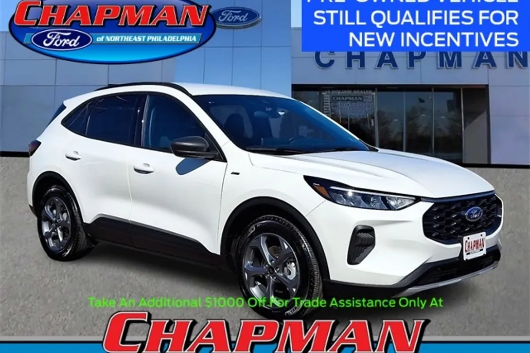 2025 Ford Escape ST-Line photo 1