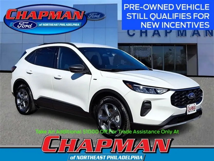 2025 Ford Escape ST-Line photo 1