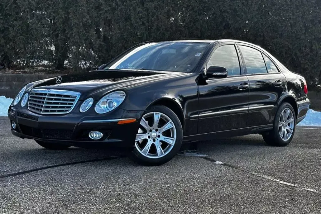 2009 Mercedes Benz E 350 photo 1