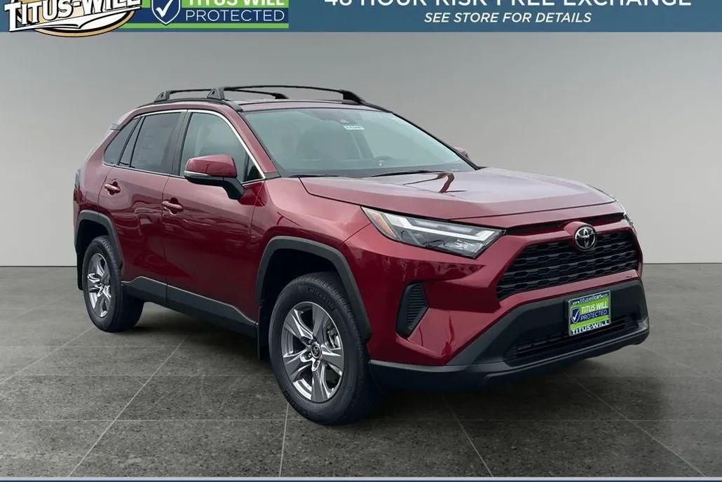 2025 Toyota RAV4 XLE photo 1