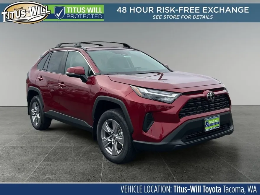 2025 Toyota RAV4 XLE photo 1