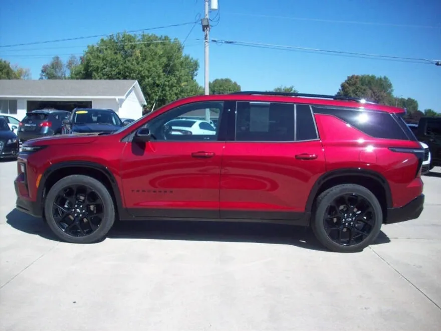 2024 Chevrolet Traverse RS photo 1