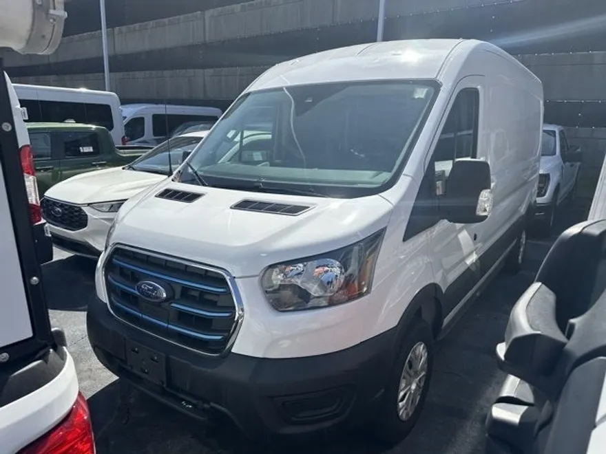 2022 Ford Transit Cargo Van photo 1
