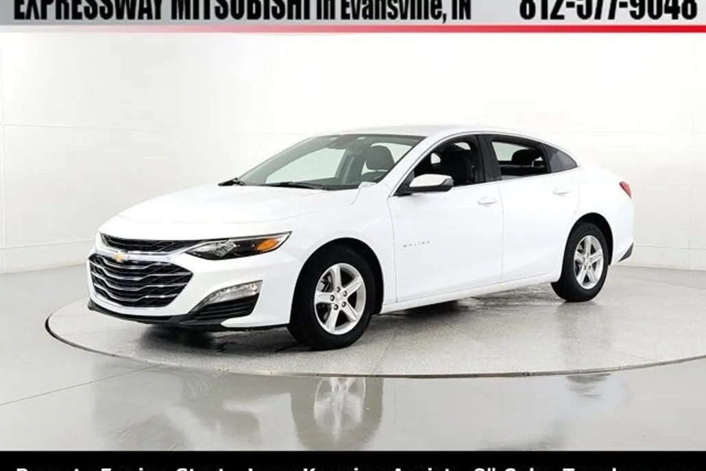 2024 Chevrolet Malibu 1LT photo 1