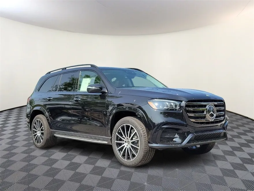 2024 Mercedes Benz GLS 450 4MATIC photo 1