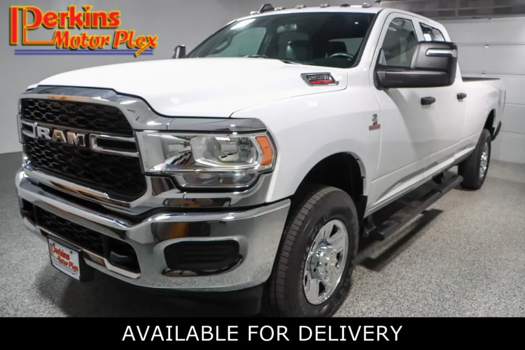 2023 Ram 2500 Tradesman photo 1