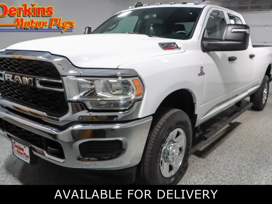 2023 Ram 2500 Tradesman photo 1