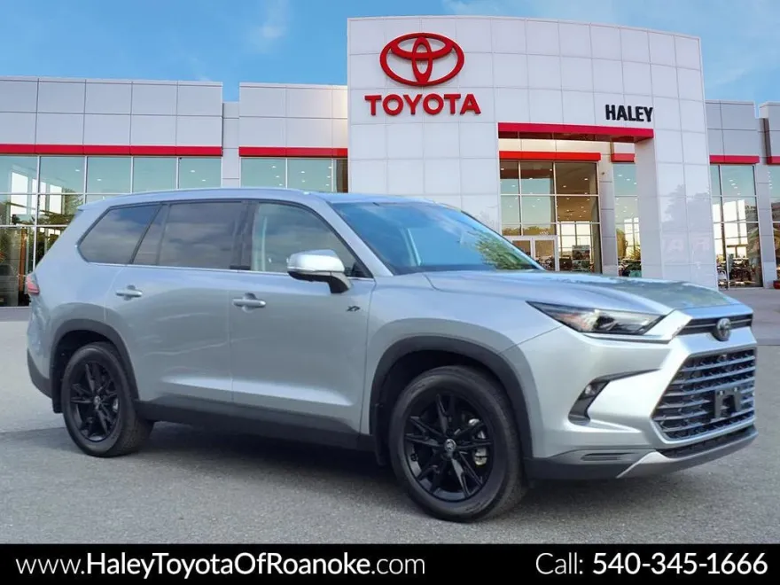 2024 Toyota Grand Highlander Limited photo 1