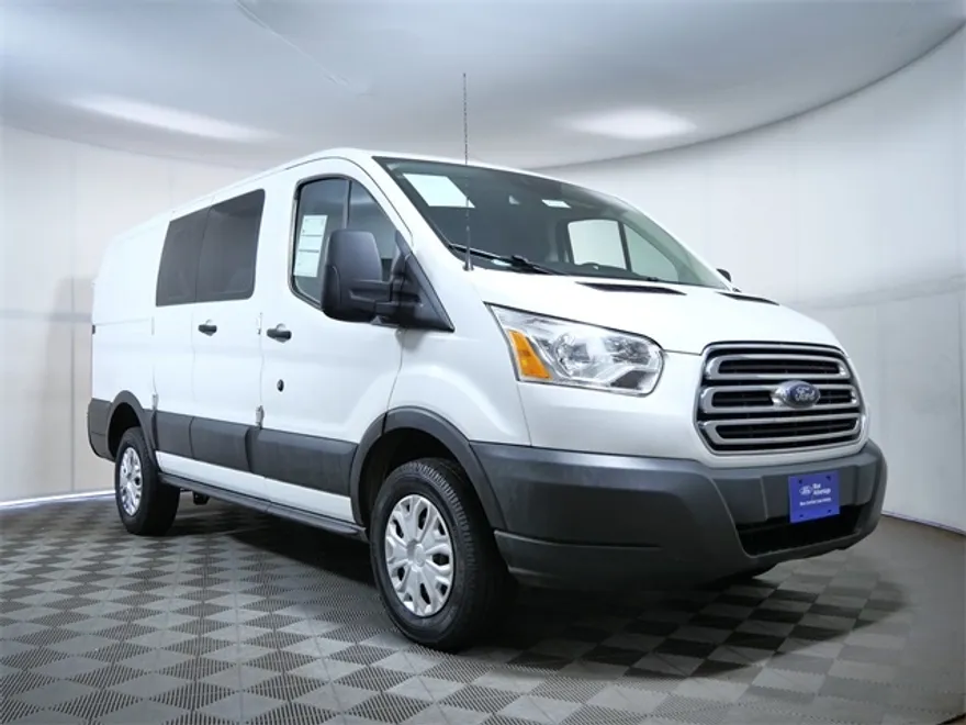 2018 Ford Transit photo 1