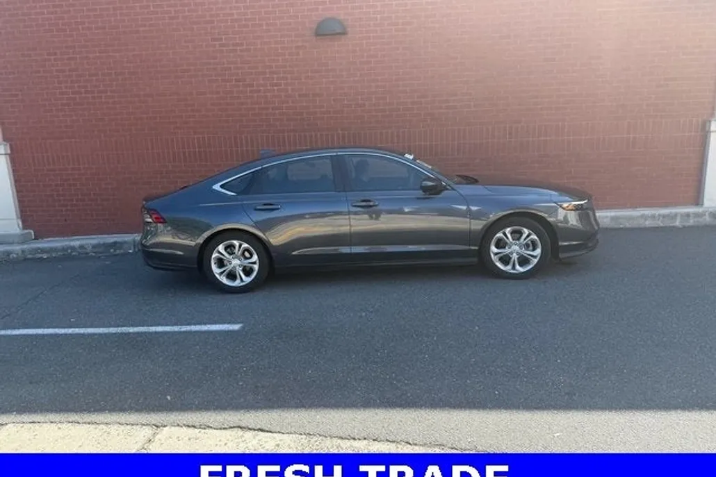 2024 Honda Accord LX photo 1