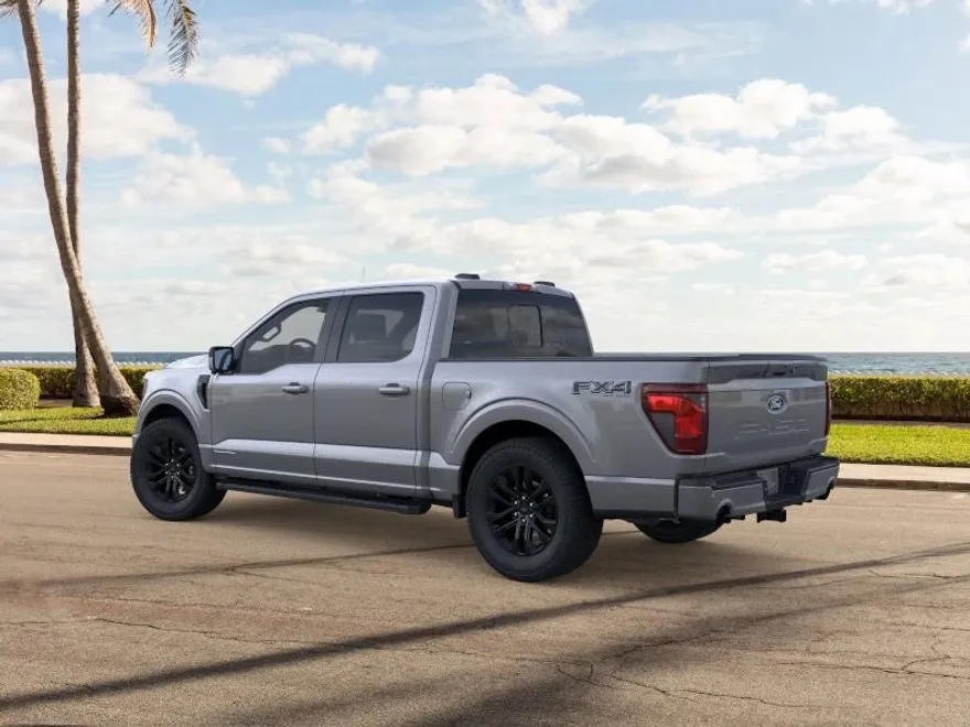 2025 Ford F-150 XLT photo 1