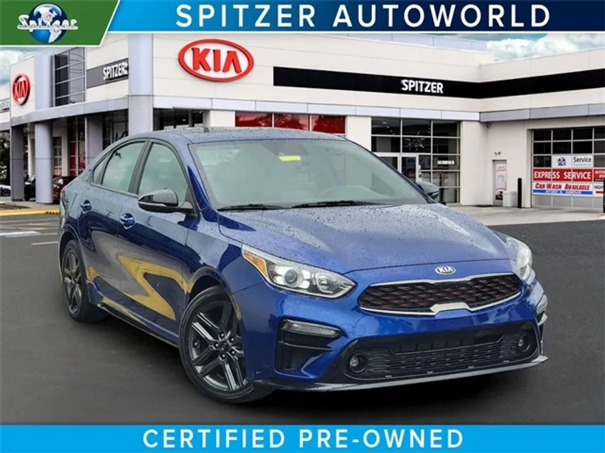 2020 Kia Forte GT-Line photo 1