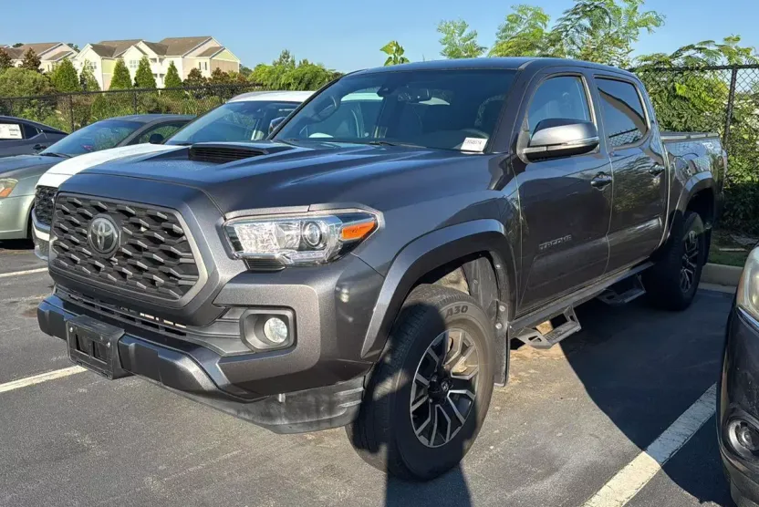 2020 Toyota Tacoma TRD Sport V6 photo 1