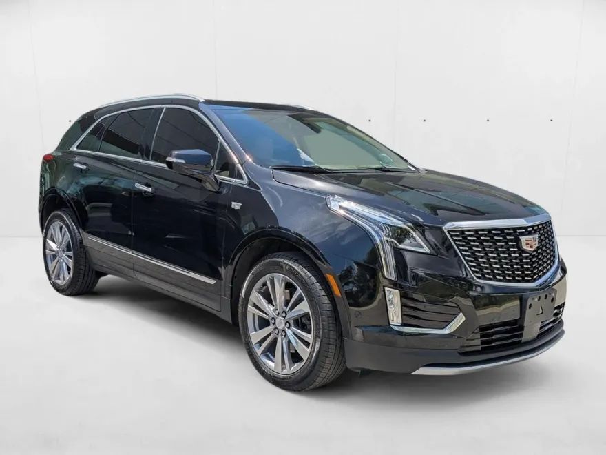 2024 Cadillac XT5 Platinum Premium Luxury photo 1