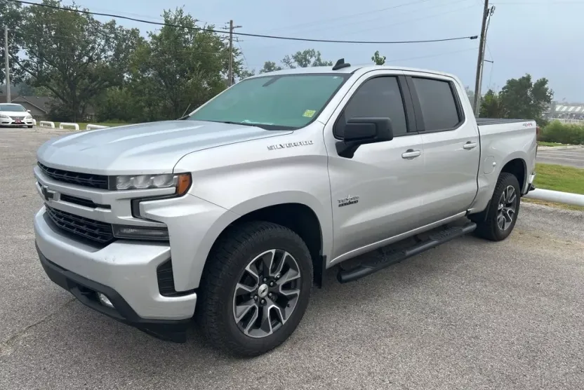 2021 Chevrolet Silverado 1500 RST photo 1