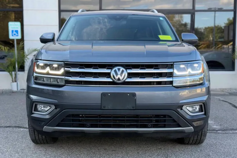 2019 Volkswagen Atlas V6 SEL photo 1