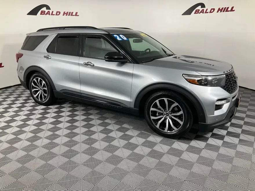 2020 Ford Explorer ST photo 1