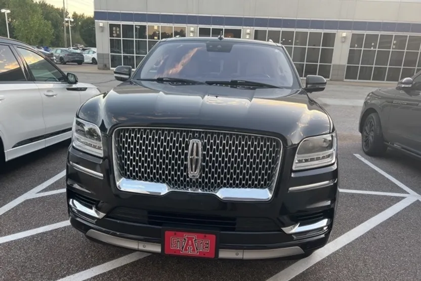 2019 Lincoln Navigator Reserve photo 1