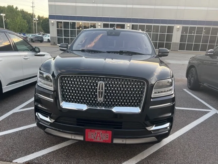 2019 Lincoln Navigator Reserve photo 1