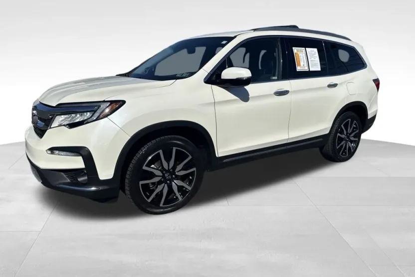 2019 Honda Pilot Touring photo 1