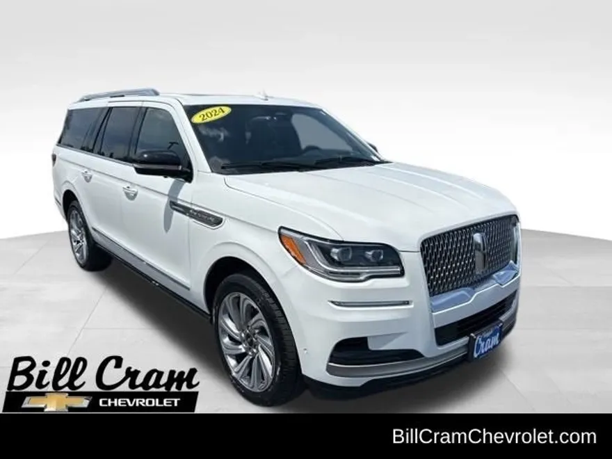 2024 Lincoln Navigator L Reserve photo 1