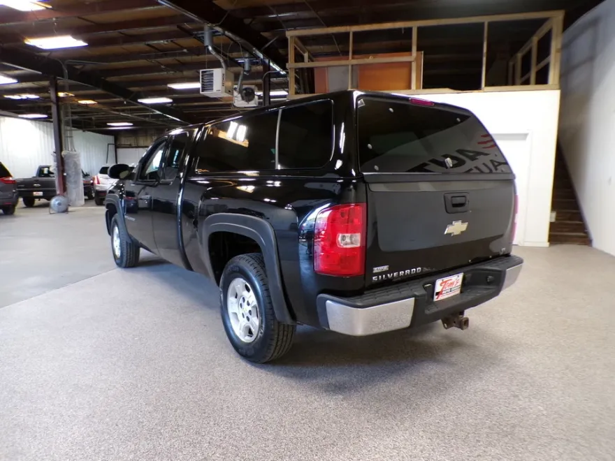 2008 Chevrolet Silverado 1500 photo 1